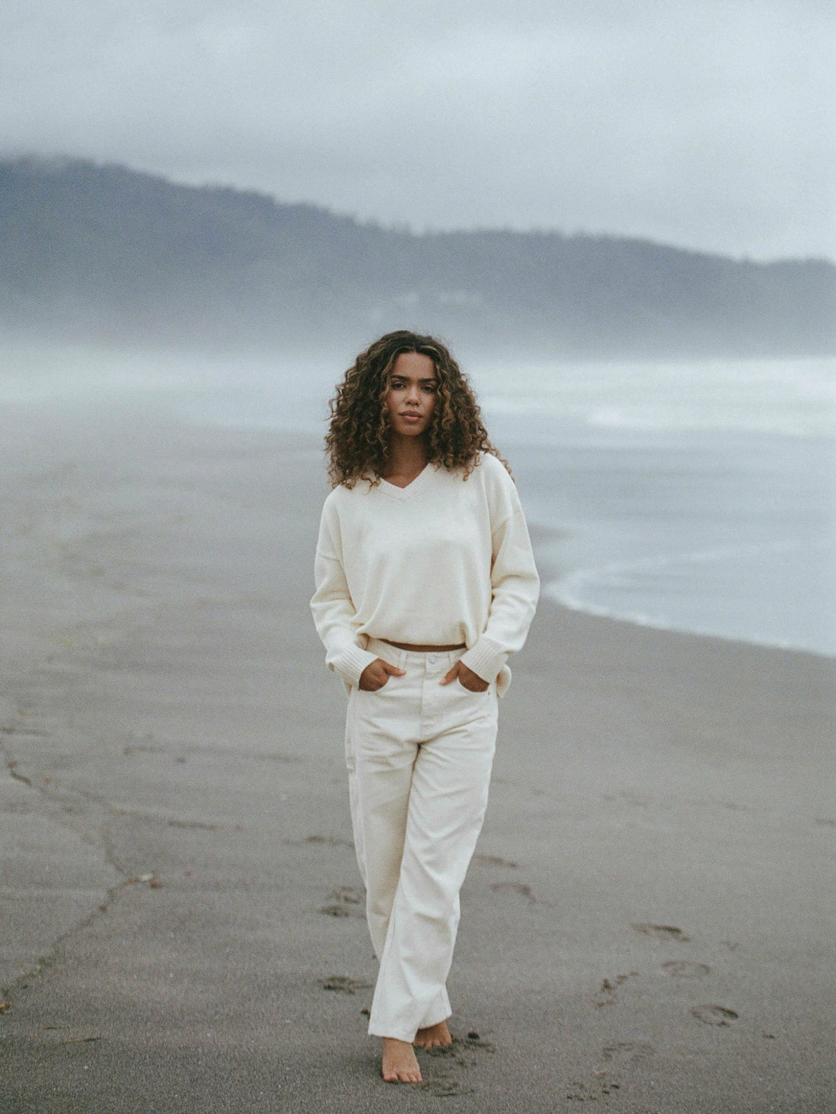 SET X PARKE COTTON V-NECK SWEATER - CREAM | SET ACTIVE