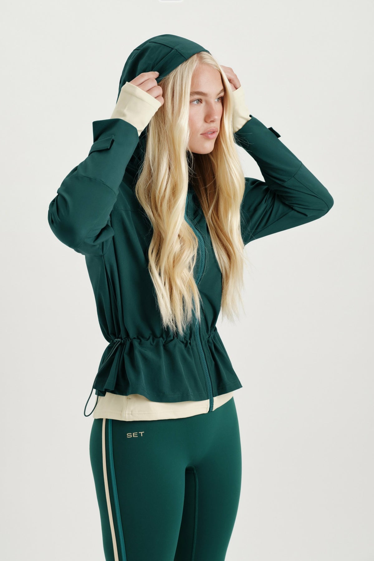 NYLON DUET CINCHED WINDBREAKER - PEAK | SET ACTIVE