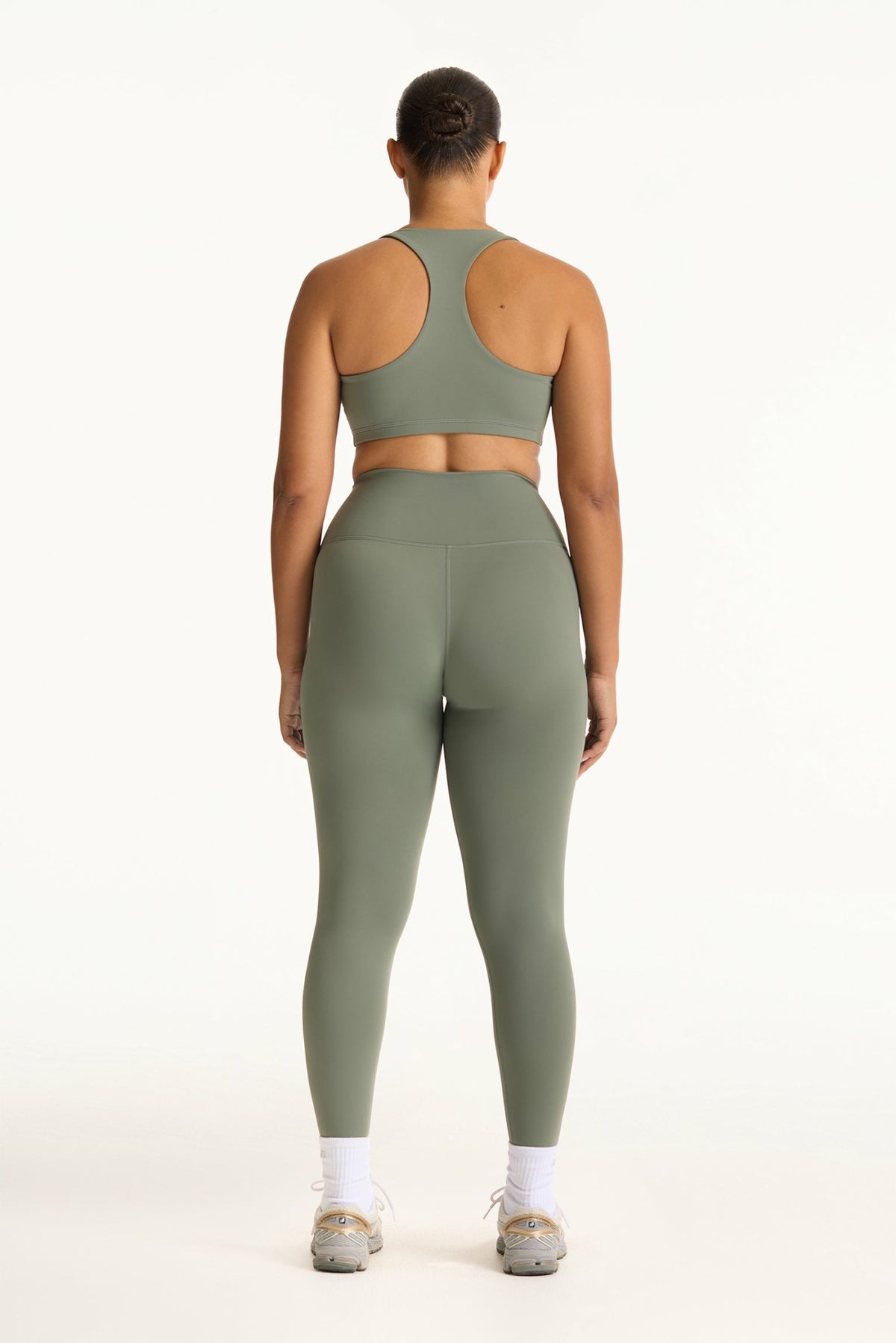 SPORTBODY® SPORTY HIGH-RISE LEGGINGS - KELP | SET ACTIVE
