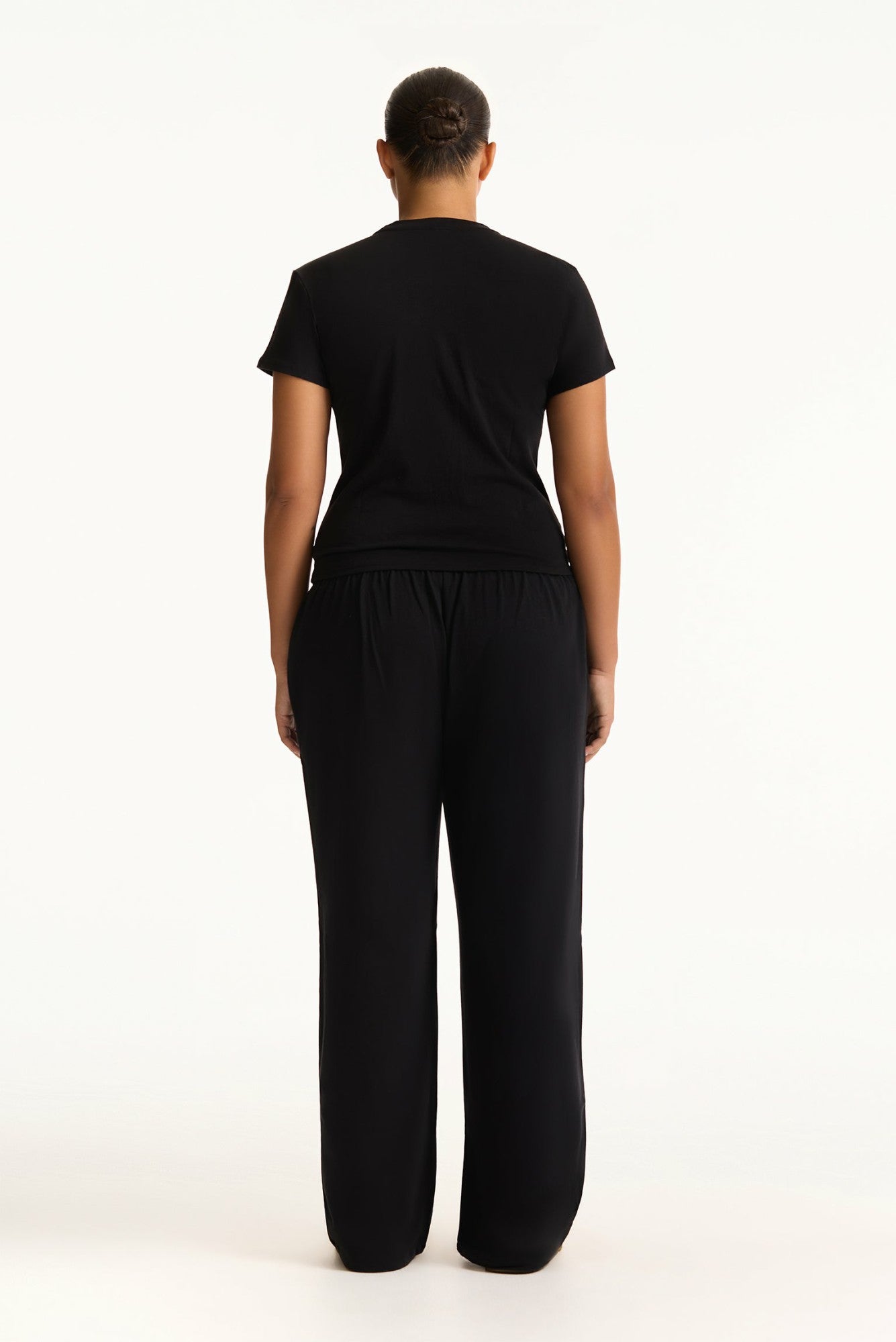 CLASSIC COTTON DAILY STAPLE TEE - ONYX | SET ACTIVE