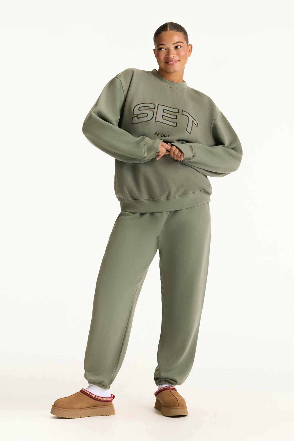 MIDWEIGHT SWEATS STAPLE OLD SCHOOL SWEATPANTS - KELP | SET ACTIVE