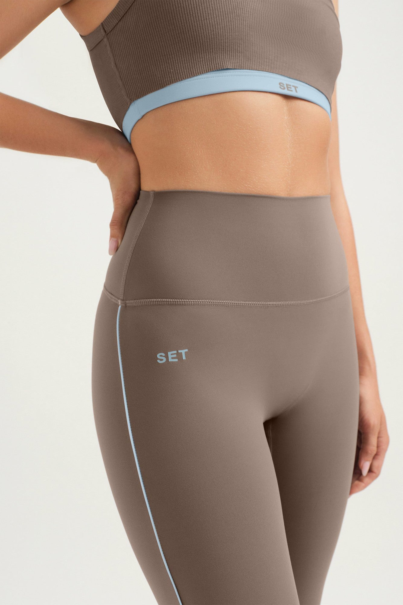 SPORTBODY® SPORTY PIPE LEGGINGS - RUSH | SET ACTIVE