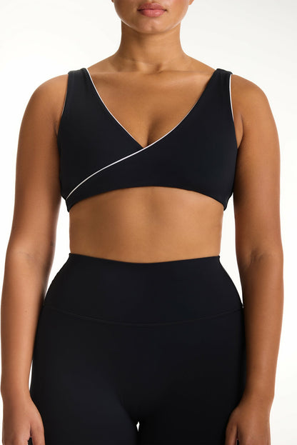 BREATHE 1.0 CONTRAST WRAP BRA - ORCA | SET ACTIVE