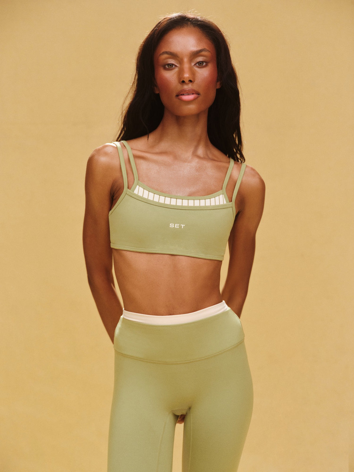 FORMCLOUD® CLOUD STRIPE TRAINING BRA - PIÑA | SET ACTIVE